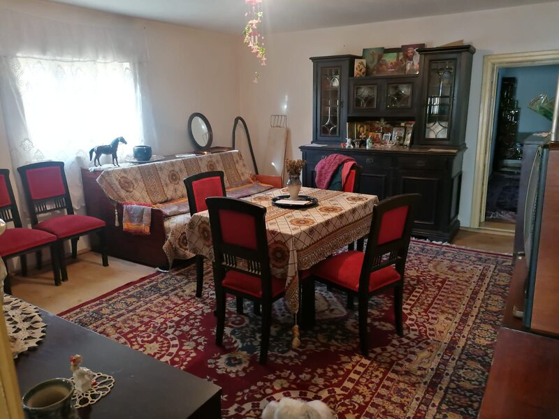 Valcea Casa de vanzare in apropiere de Craiova