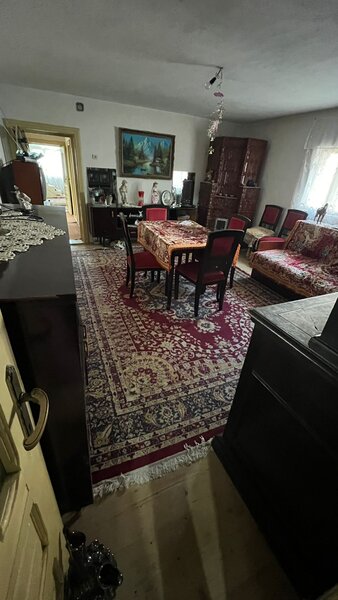 Valcea Casa de vanzare in apropiere de Craiova