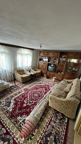 Valcea Casa de vanzare in apropiere de Craiova