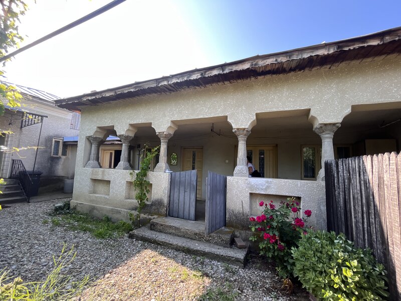 Valcea Casa de vanzare in apropiere de Craiova