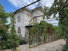 Valcea Casa de vanzare in apropiere de Craiova